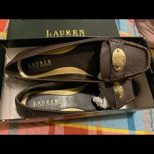 Women leather shoe